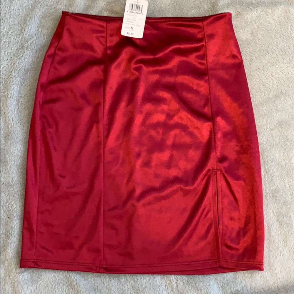 High waisted satin skirt with slit